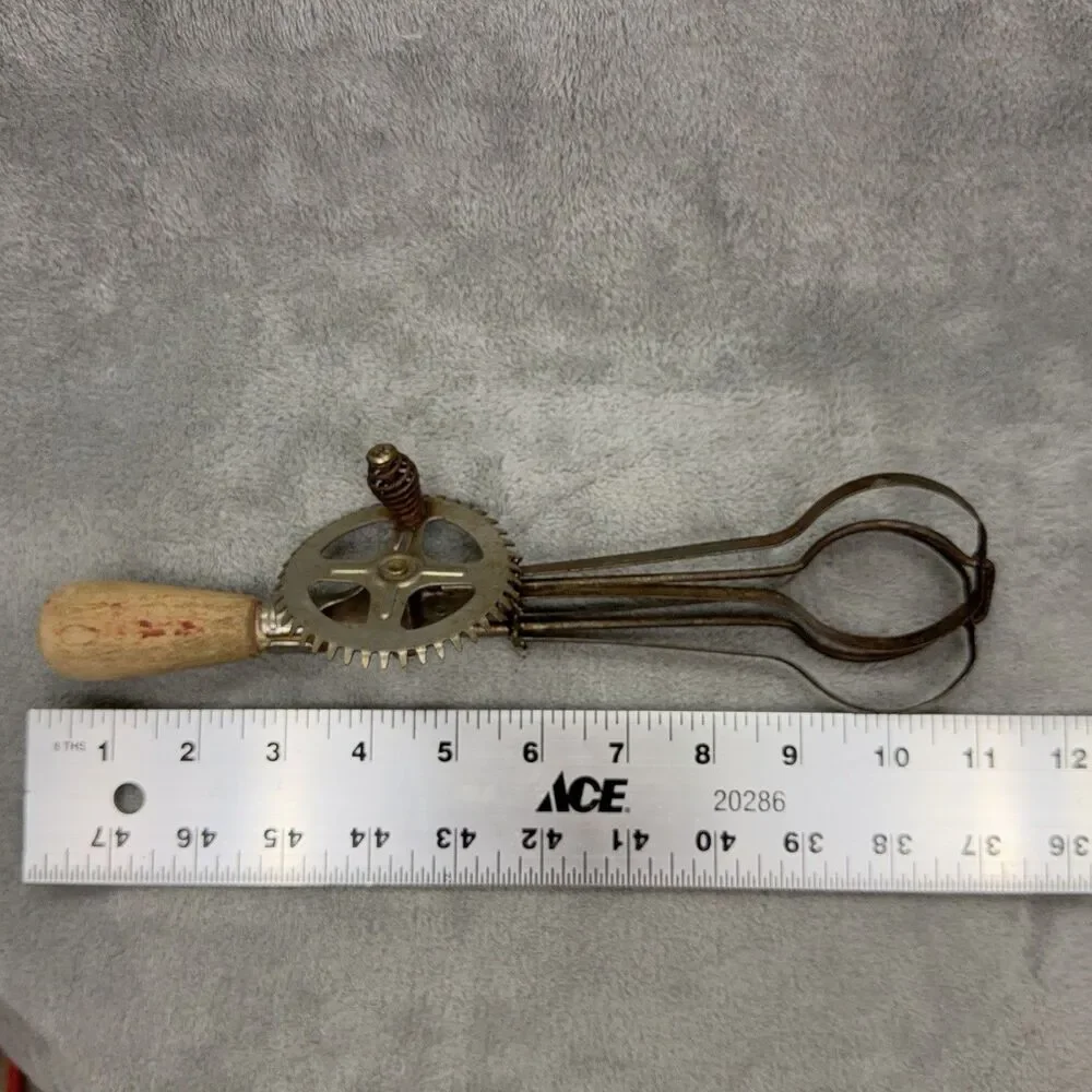 Vintage A & J Red Handle Egg Beater Hand Mixer Made in America Steel Works 1923